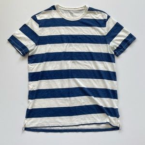 GAP Men’s Striped Tee